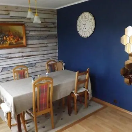 Comfortable 2 Person In The Countryside Drezno Apartment